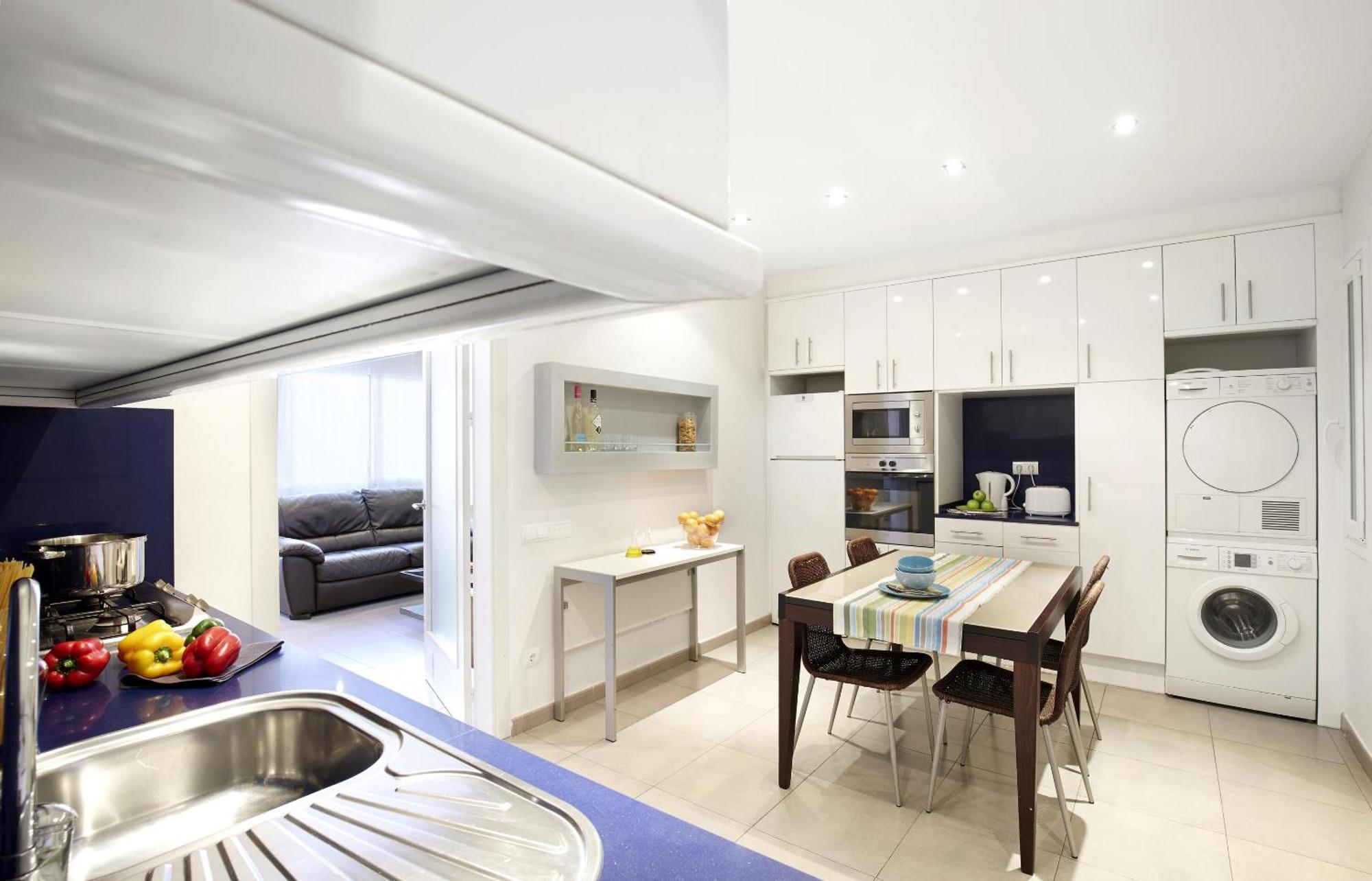 Apartamentos Calvet Barcelone Extérieur photo